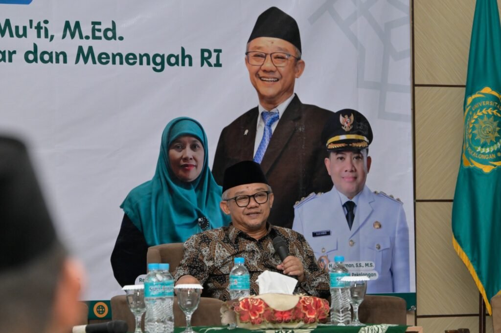 Mendikdasmen: Sekolah Harus Jadi Ruang Aman dan Nyaman yang Memuliakan Guru dan Siswa