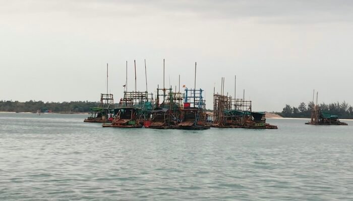 Semakin Berkilah, Nama Dayat Makin Mencuat Sebagai Penampung Timah di Laut Romodong