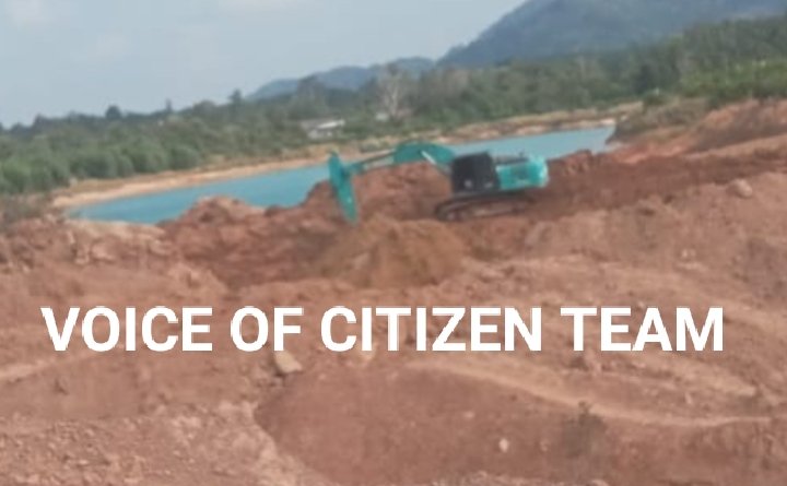 Excavator